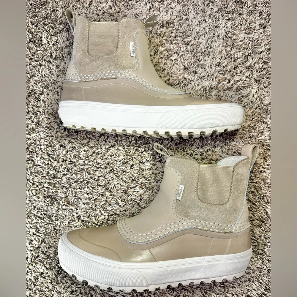 Vans MTE Standard Mid Chelsea Waterproof Men’s 9.5 / 11W Shoes Boots